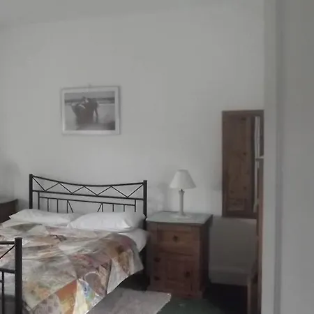 Quarvue Farmhouse, Unique House With Views Of Mournes And Cooleys * O Meith