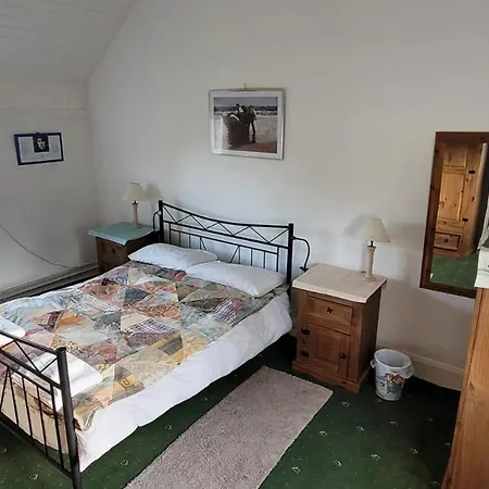 Сasa de vacaciones Quarvue Farmhouse, Unique House With Views Of Mournes And Cooleys O Meith